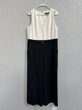 Karl Lagerfeld Paris black and white colorblock sleeveless jumpsuit. Size 12